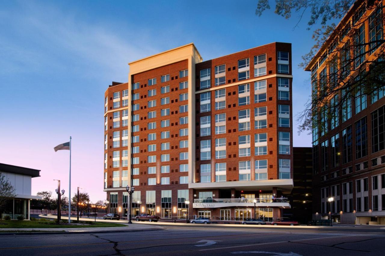 Residence Inn By Marriott St Louis קלייטון מראה חיצוני תמונה